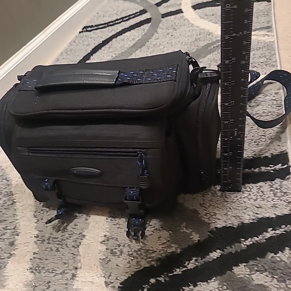 Vintage Black Samsonite Camera Bag W/blue Dots And Strap